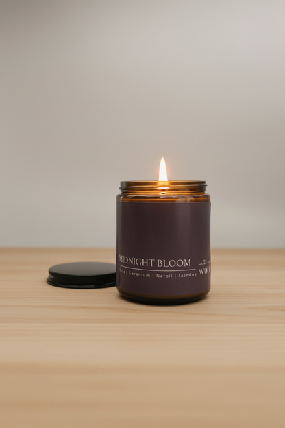 Midnight Bloom - 220gm Candle