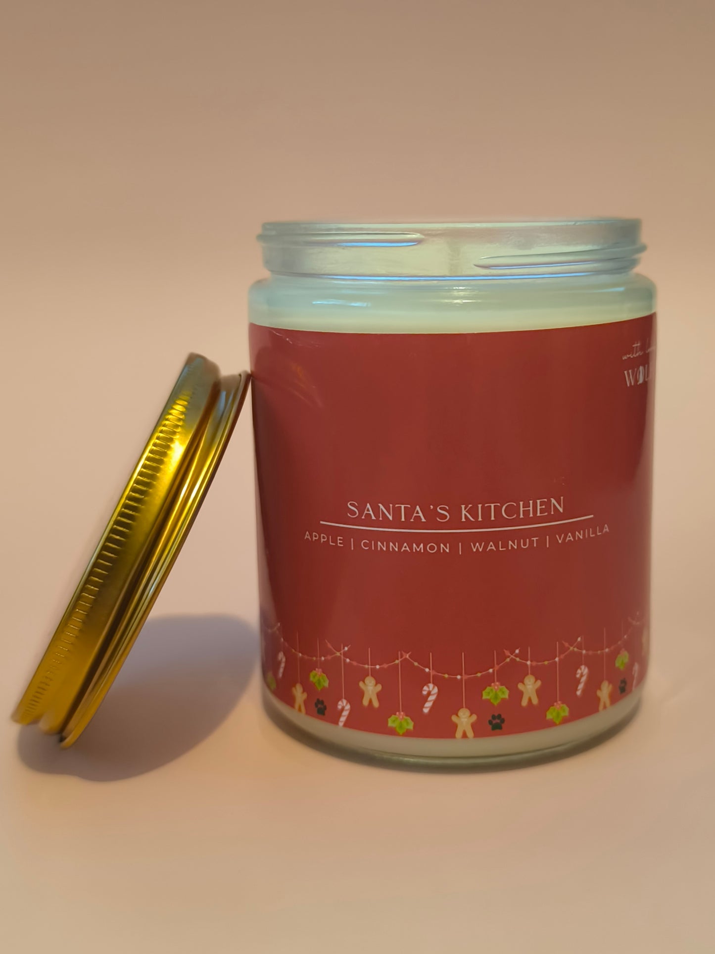 Santa's Kitchen 220gm Candle
