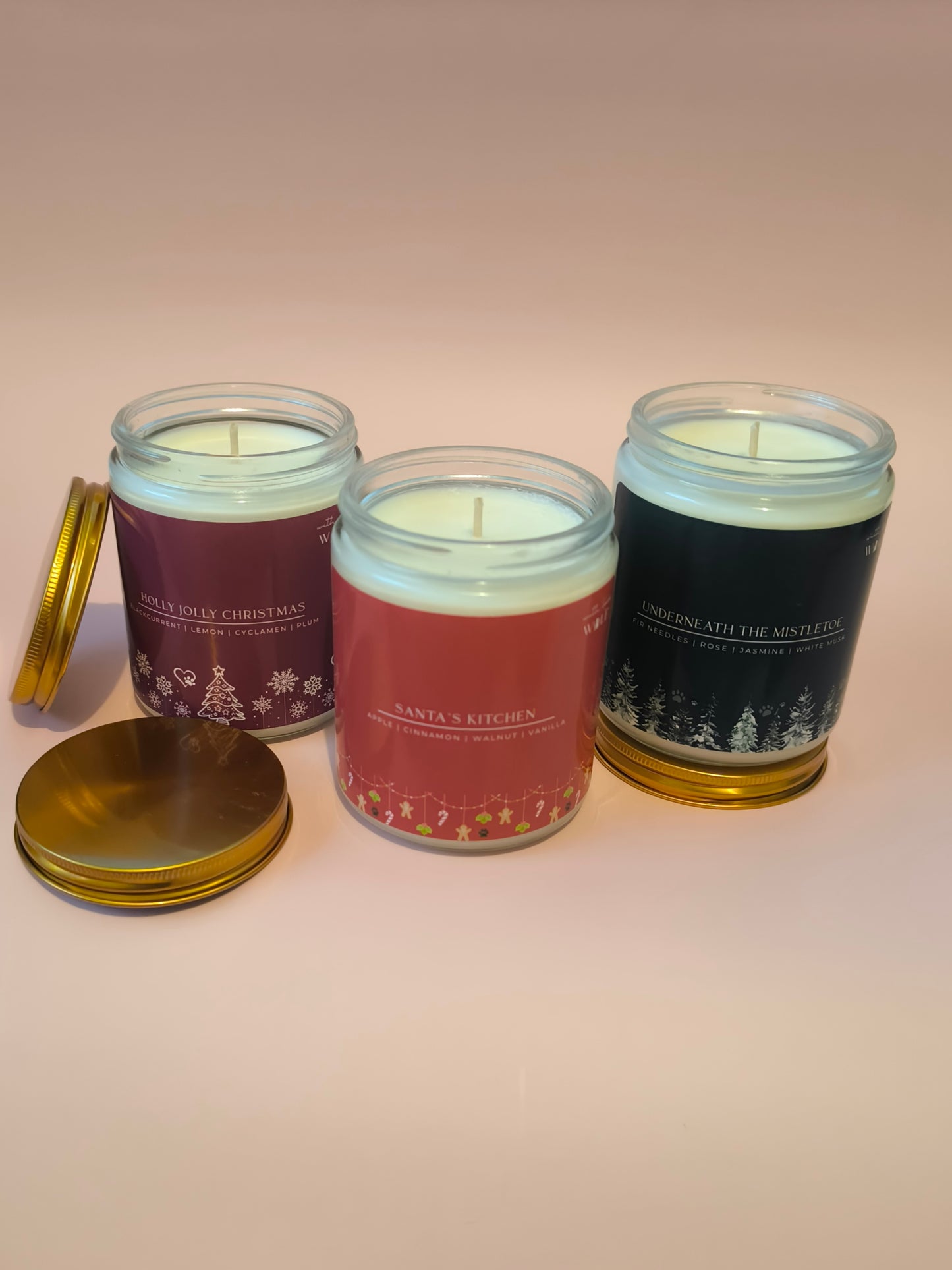 Holly Jolly Christmas 220gm Candle